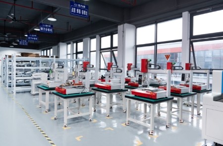 Inline vs. Offline Depaneling: When to Automate Your Production Line